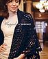 Wrapped in crochet : scarves, wraps & shawls 著者： Kristin Omdahl