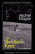 The skeleton's knee por Archer Mayor