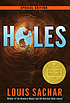 Holes. 著者： Louis Sachar